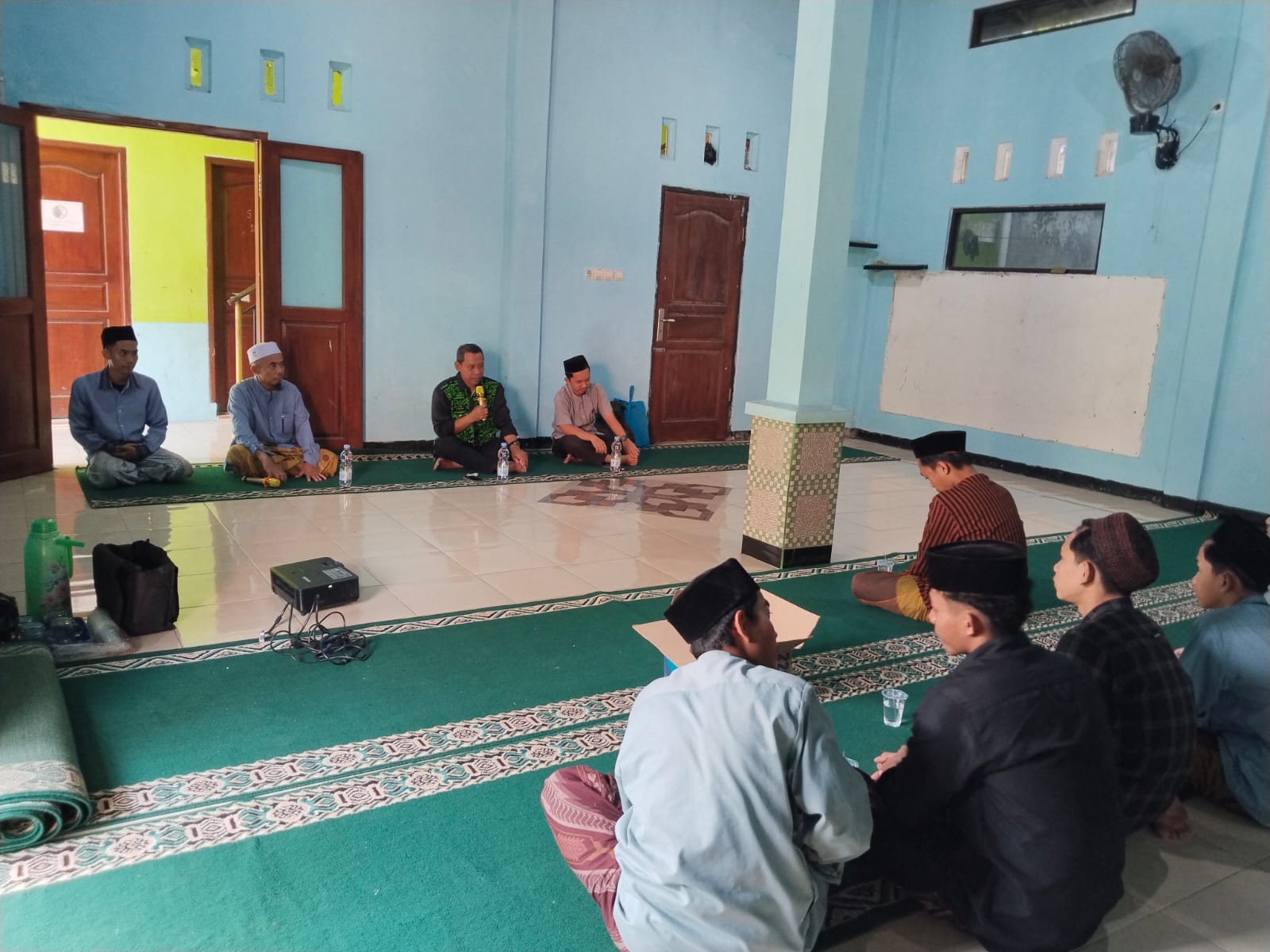 Pemberdayaan Ekonomi Masyarakat berbasis Pesantren